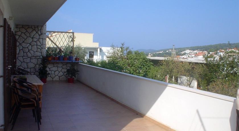 Apartments Radonic Хвар Экстерьер фото